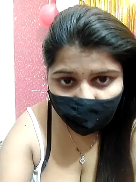 Snapshot of Hotty-simran chatting on 02-18-25, 04:37 Hotty-simran online show from 02-18-25, 04:37