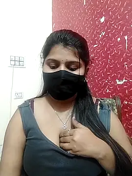 Snapshot of Hotty-simran chatting on 03-04-25, 04:49 Hotty-simran online show from 03-04-25, 04:49