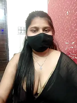 Snapshot of Hotty-simran chatting on 03-08-25, 09:39 Hotty-simran online show from 03-08-25, 09:39