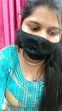 Snapshot of Hotty-simran chatting on 03-12-25, 11:42 Hotty-simran online show from 03-12-25, 11:42