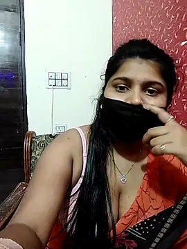 Snapshot of Hotty-simran chatting on 03-15-25, 04:57 Hotty-simran online show from 03-15-25, 04:57