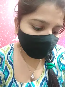 Snapshot of Hotty-simran chatting on 03-19-25, 04:36 Hotty-simran online show from 03-19-25, 04:36