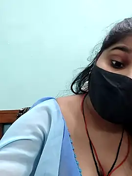 Snapshot of Hotty-simran chatting on 09-24-25, 05:00 Hotty-simran online show from 09-24-25, 05:00