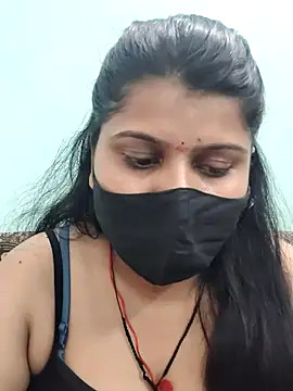Snapshot of Hotty-simran chatting on 09-29-25, 05:23 Hotty-simran online show from 09-29-25, 05:23