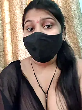 Snapshot of Hotty-simran chatting on 10-07-25, 04:53 Hotty-simran online show from 10-07-25, 04:53