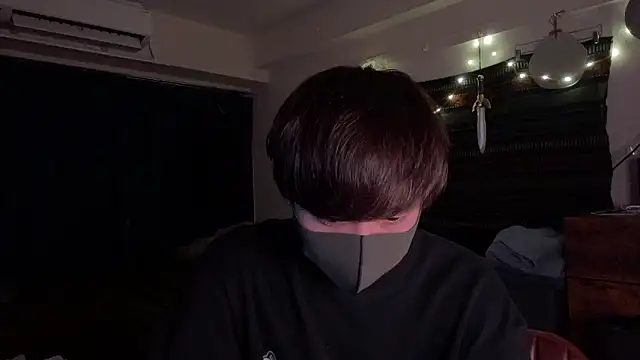 Snapshot of poketkuma chatting on 11-24-25, 01:33 poketkuma online show from 11-24-25, 01:33