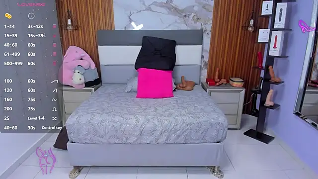 Snapshot of MEYLAGIA chatting on 09-18-25, 03:08 MEYLAGIA online show from 09-18-25, 03:08