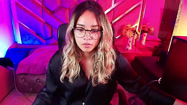 Olivia Fox69 online show from 11-23-25, 03:39