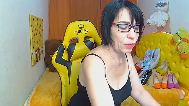 SandraHormas online show from 02-15-25, 02:22