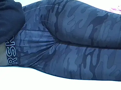 sweetangel41 online show from 09-17-25, 03:30