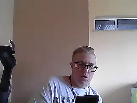 Snapshot of bisexualboy05 chatting on 01-13-25, 08:26 bisexualboy05 online show from 01-13-25, 08:26