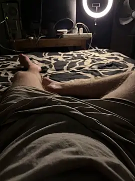 Snapshot of bisexualboy05 chatting on 02-11-26, 08:25 bisexualboy05 online show from 02-11-26, 08:25