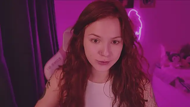 Elsie Ginger online show from 12-10-24, 09:22