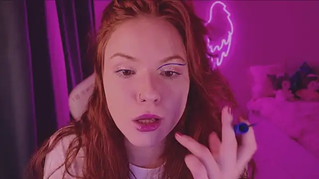 Elsie Ginger online show from 12-14-24, 11:56