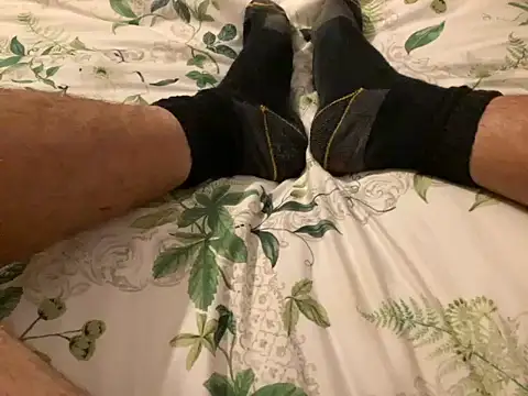 hunguk2345 online show from 09-10-25, 08:20