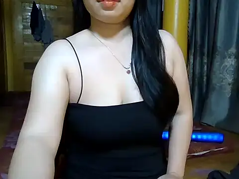 Snapshot of Sexyass13 chatting on 03-07-26, 01:24 Sexyass13 online show from 03-07-26, 01:24