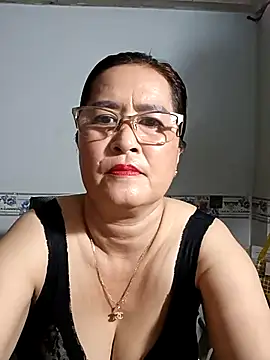 Snapshot of phnz chatting on 02-26-25, 01:19 phnz online show from 02-26-25, 01:19