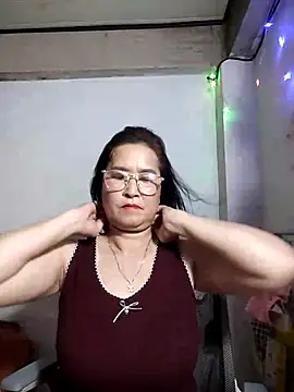 Snapshot of phnz chatting on 09-23-25, 11:02 phnz online show from 09-23-25, 11:02