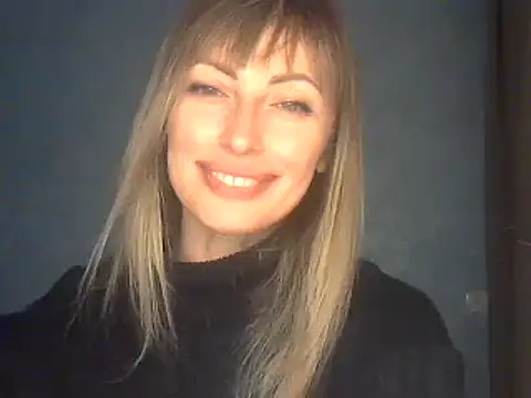 Snapshot of EffectMaya chatting on 02-27-26, 07:36 EffectMaya online show from 02-27-26, 07:36