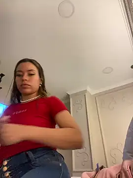 Snapshot of Emma-Conti chatting on 12-31-24, 11:20 Emma-Conti online show from 12-31-24, 11:20