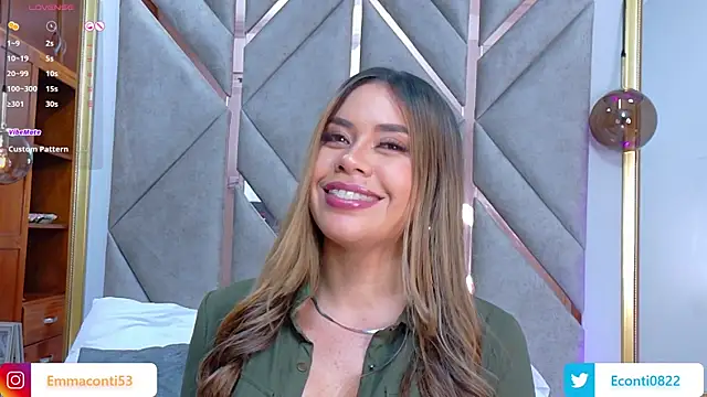 Snapshot of Emma-Conti chatting on 02-22-25, 07:25 Emma-Conti online show from 02-22-25, 07:25