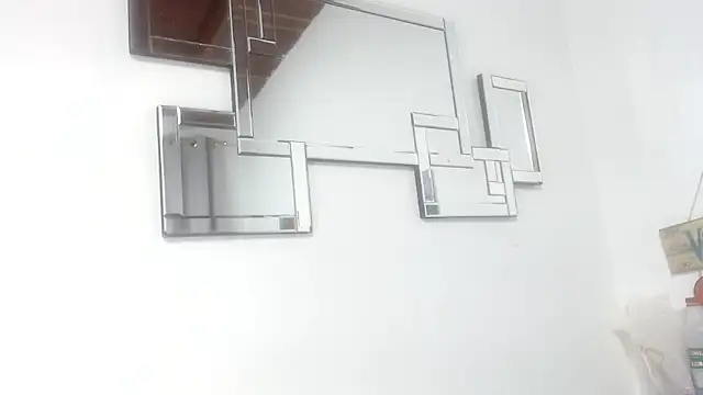 Madeline Woods online show from 11-14-25, 12:26