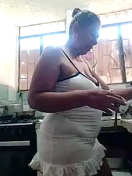 Snapshot of sorbetico_perverse chatting on 12-28-24, 12:56 sorbetico perverse online show from 12-28-24, 12:56