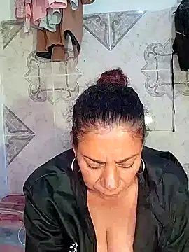 Snapshot of sorbetico_perverse chatting on 12-28-24, 10:23 sorbetico perverse online show from 12-28-24, 10:23