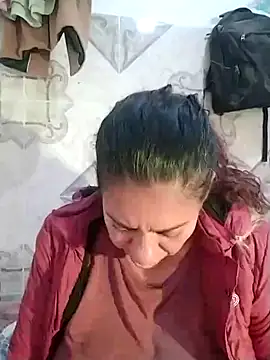 Snapshot of sorbetico_perverse chatting on 12-31-24, 11:53 sorbetico perverse online show from 12-31-24, 11:53