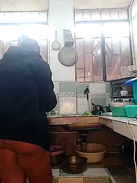 Snapshot of sorbetico_perverse chatting on 02-05-25, 08:14 sorbetico perverse online show from 02-05-25, 08:14