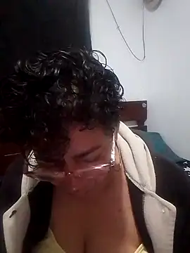 Snapshot of sorbetico_perverse chatting on 11-15-25, 12:23 sorbetico perverse online show from 11-15-25, 12:23