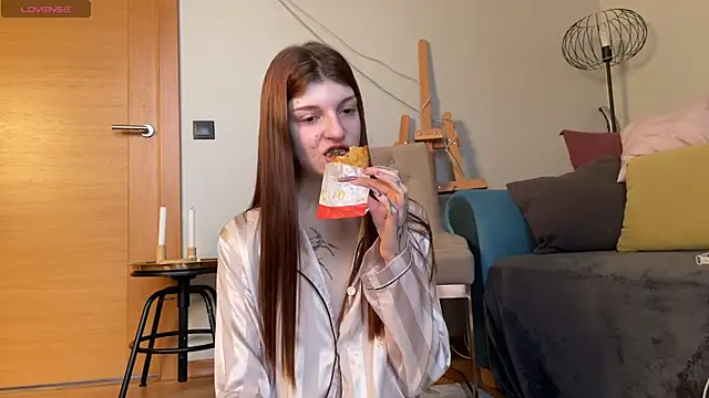Bunny ShyGirl online show from 10-09-25, 06:44