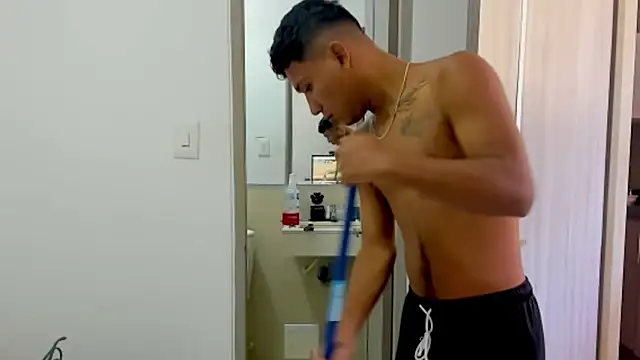 Snapshot of Backsex_boy chatting on 03-16-26, 04:22 Backsex boy online show from 03-16-26, 04:22