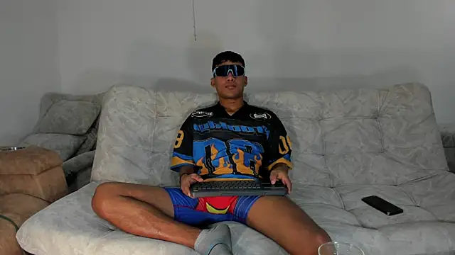 Backsex boy online show from 05-26-26, 09:00