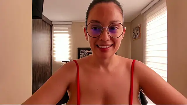 Snapshot of anabel_025 chatting on 05-23-26, 04:11 anabel 025 online show from 05-23-26, 04:11