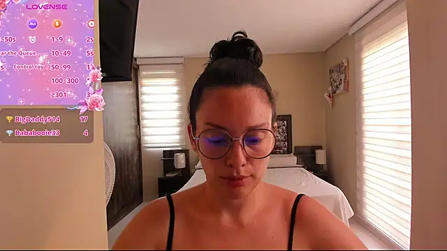 Snapshot of anabel_025 chatting on 07-14-26, 06:57 anabel 025 online show from 07-14-26, 06:57