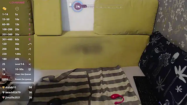Snapshot of ana_squirt69 chatting on 02-03-25, 12:47 ana squirt69 online show from 02-03-25, 12:47