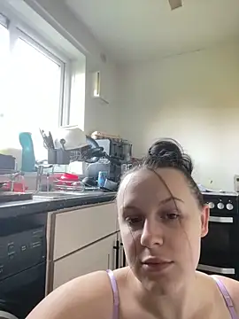 riri bstvx online show from 10-29-25, 09:44