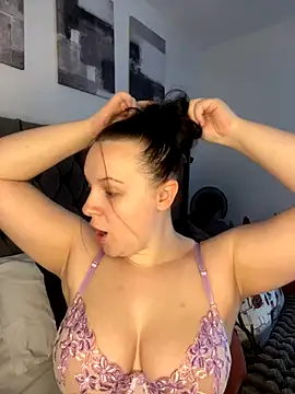 riri bstvx online show from 10-30-25, 09:00