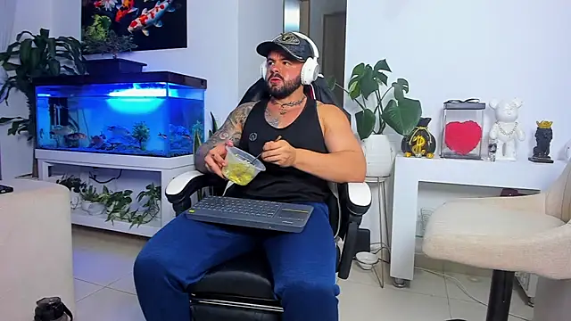 Johnnygrayson1 online show from 10-09-25, 12:30