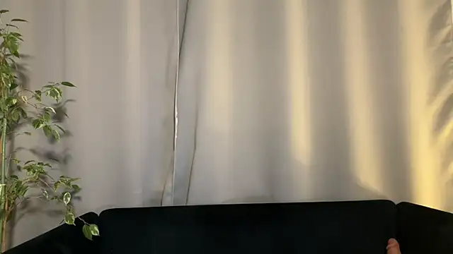 Snapshot of weshycouple chatting on 02-02-25, 07:14 weshycouple online show from 02-02-25, 07:14