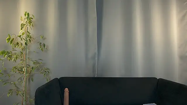 Snapshot of weshycouple chatting on 03-15-25, 07:05 weshycouple online show from 03-15-25, 07:05