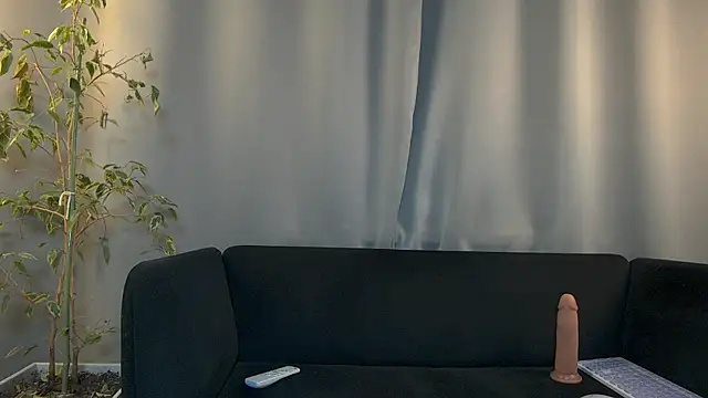 Snapshot of weshycouple chatting on 03-18-25, 06:48 weshycouple online show from 03-18-25, 06:48