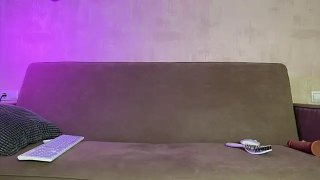 weshycouple online show from 12-05-25, 07:10