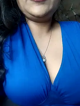 Snapshot of HaaniKaur chatting on 12-23-24, 07:38 HaaniKaur online show from 12-23-24, 07:38