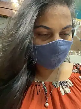 Snapshot of HaaniKaur chatting on 01-11-25, 04:46 HaaniKaur online show from 01-11-25, 04:46