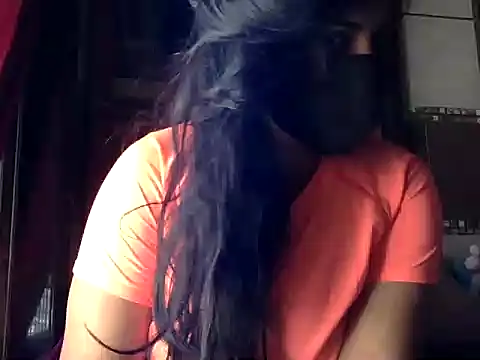 Snapshot of HaaniKaur chatting on 11-06-25, 08:04 HaaniKaur online show from 11-06-25, 08:04