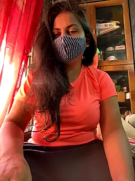 Snapshot of HaaniKaur chatting on 11-17-25, 07:36 HaaniKaur online show from 11-17-25, 07:36