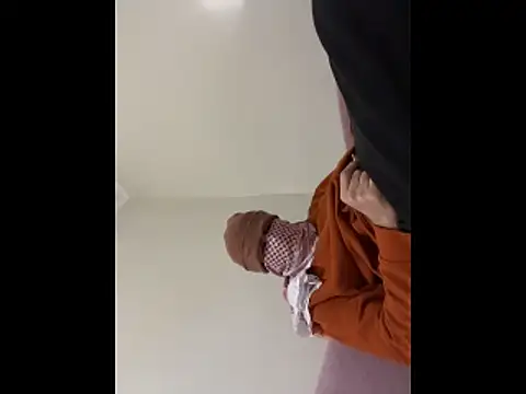 Snapshot of S7ch chatting on 02-02-26, 06:50 S7ch online show from 02-02-26, 06:50