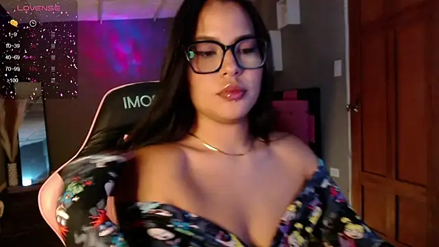 Snapshot of alexa_kei chatting on 10-14-25, 06:52 alexa kei online show from 10-14-25, 06:52